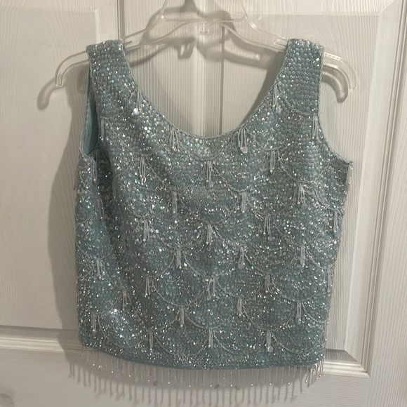 Vintage wool top with sequins and beads. Needs new zipper. Tags are still on - Picture 2 of 8